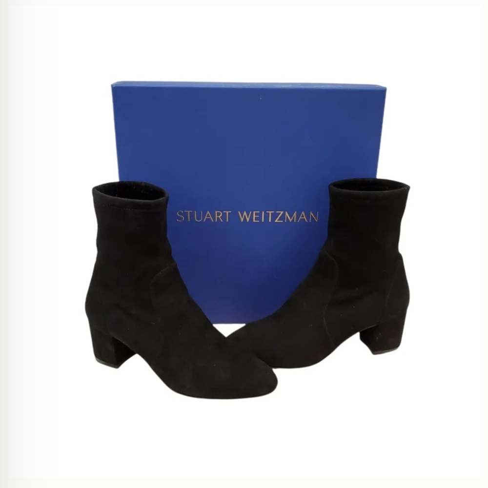 Stuart Weitzman Boots Size: 4.5